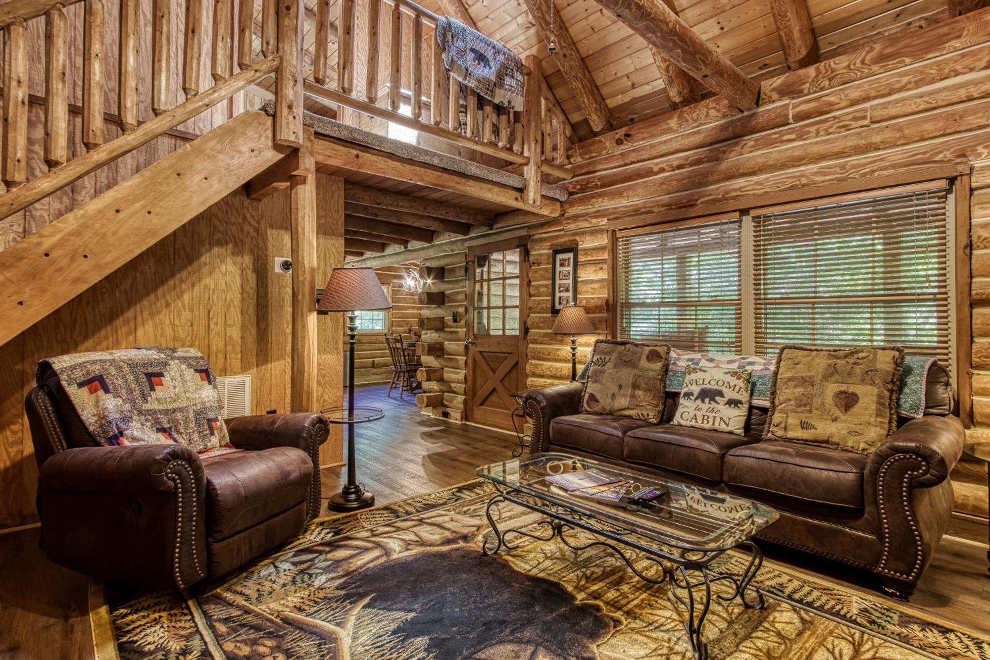 Very Private, Real Log Cabin With Hot Tub! セバービル エクステリア 写真